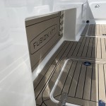 Fusion VT7 Motorboot mit Sand Farbe marine Matte